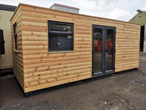 20 x 8 Cedar clad office 03